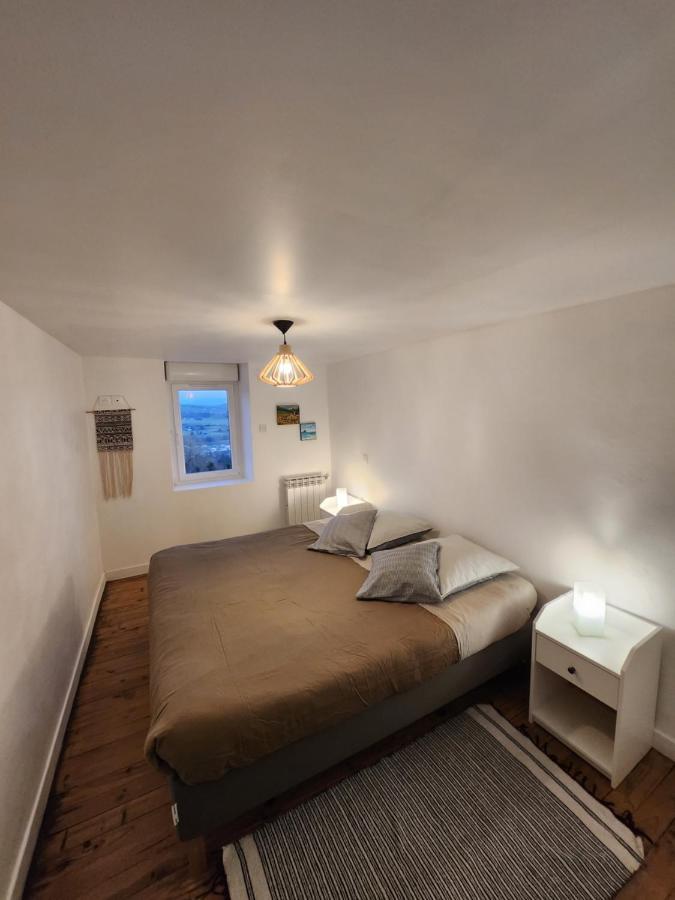Figuets 3 Apartman Chateauneuf-de-Galaure Kültér fotó